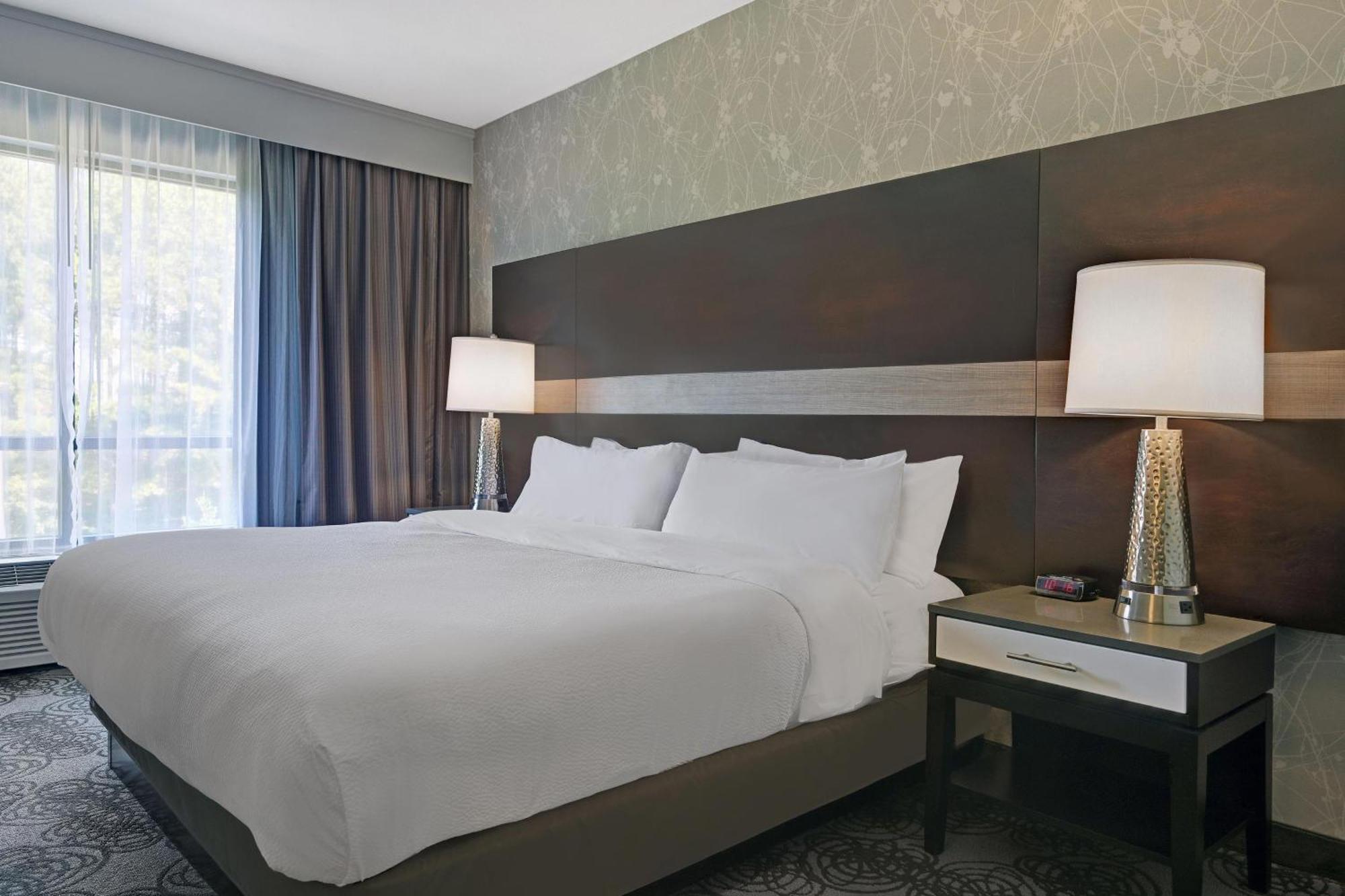 Four Points By Sheraton Birmingham Гоумвуд Екстер'єр фото