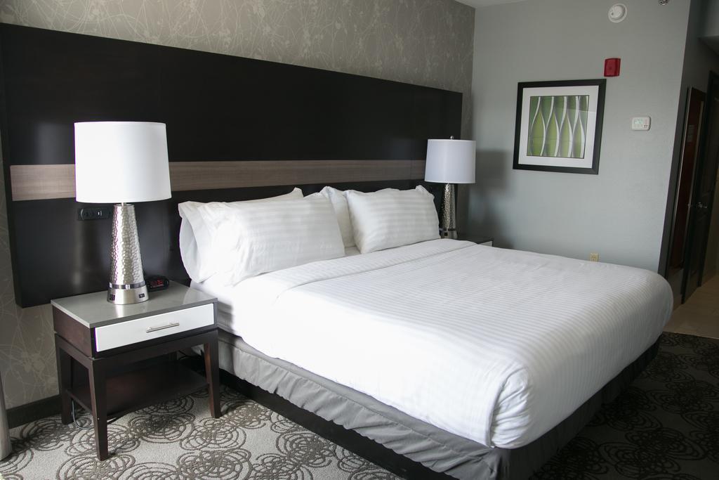 Four Points By Sheraton Birmingham Гоумвуд Екстер'єр фото