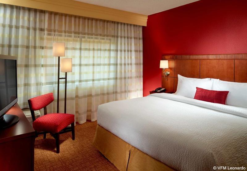 Four Points By Sheraton Birmingham Гоумвуд Екстер'єр фото