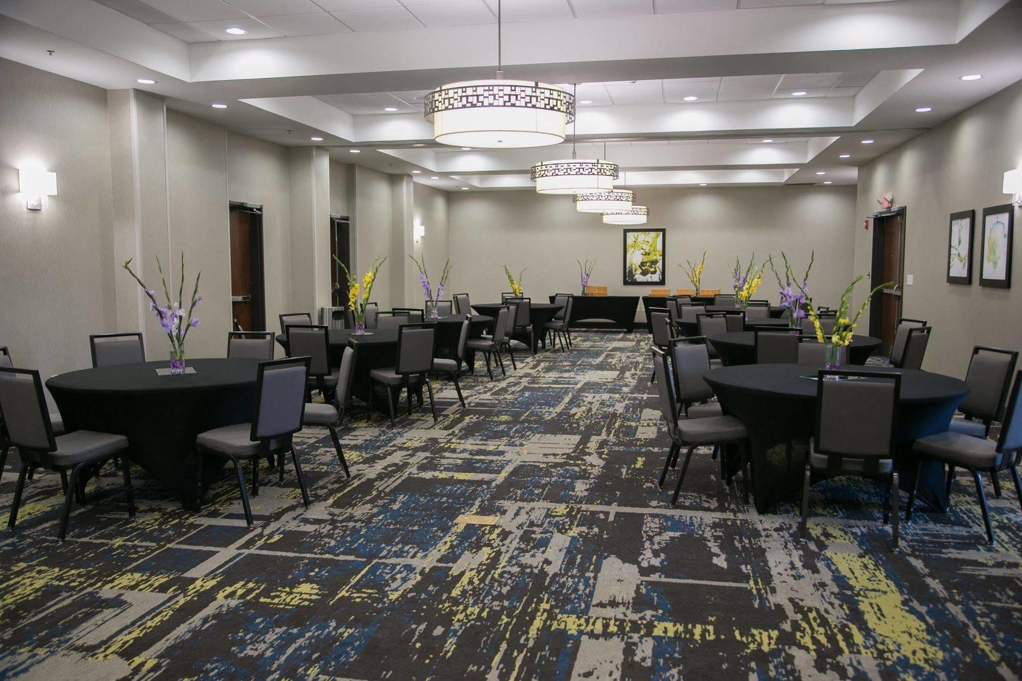 Four Points By Sheraton Birmingham Гоумвуд Екстер'єр фото